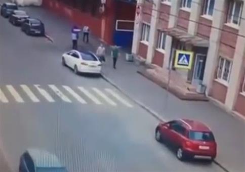 Das war knapp: Ich mag Verkehrsschilder