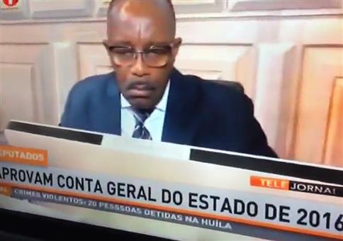 Tu mal so als würdest du auf der Tastatur tippen