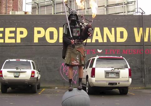 Darth Vader dudelt auf dem Todesstern