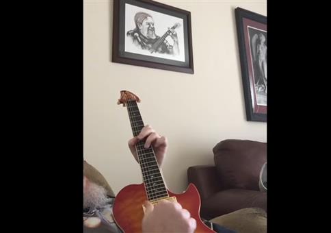 One man Cantina Band