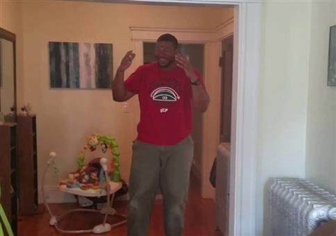 Er sieht seine Mutter nach 10 Jahren wieder