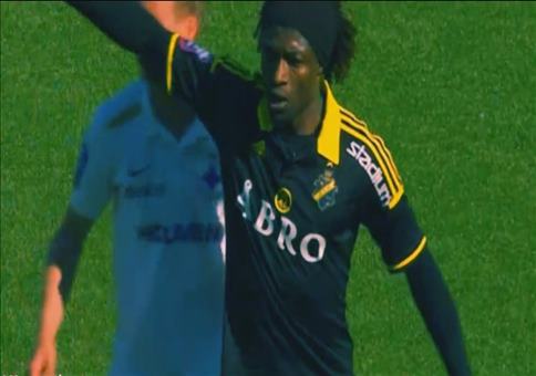 Fussballer mit Ellembogenallergie