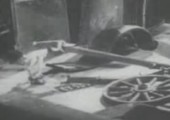 Metal eating bird - Stop Motion von 1930