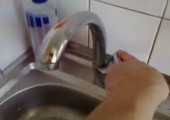 Der saufende Wasserhahn