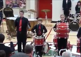 Schulorchester USA - Profi am Becken