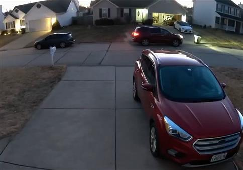 Noch schnell das Auto in der Garage parken