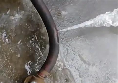 Bei Frost Loch in der Leitung