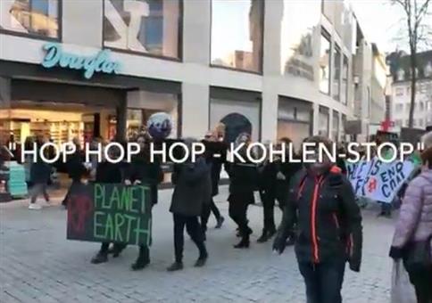 Anti-Anti-Kohle Demonstration des Einzelnen