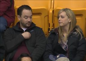 Gekonnt die Kiss Cam kontern