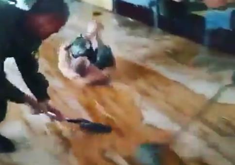 Russisches Schaum-Curling