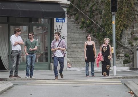 Kleiner Zaubertrick mit dem Smartphone im Strassenverkehr