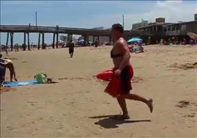 Einmal mit Profis - Heute: Der Rettungsschwimmer