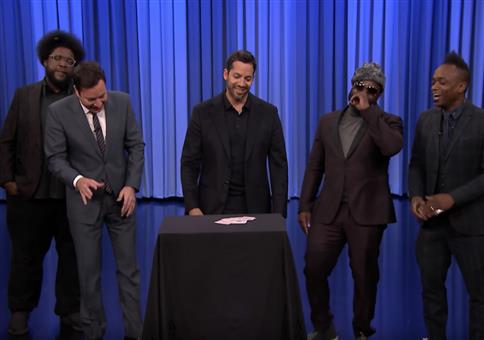 David Blaine zeigt Kartentricks bei Jimmy Fallon