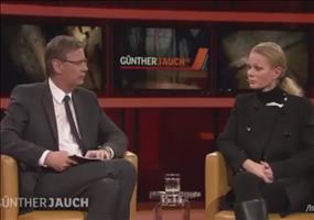 Pegida-Organisatorin zerstört Günther Jauch