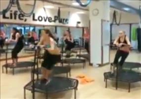Coole TrampolinFitnessÜbungen
