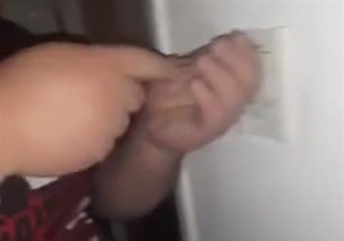 Einmal mit Profis: Wasserkocher als Lichtschalter