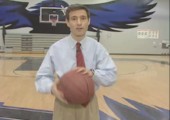 Reporter berichtet über den missglückten Basketball Prank