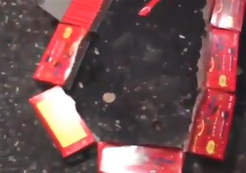 Böllerkreis mit Benzin anzünden