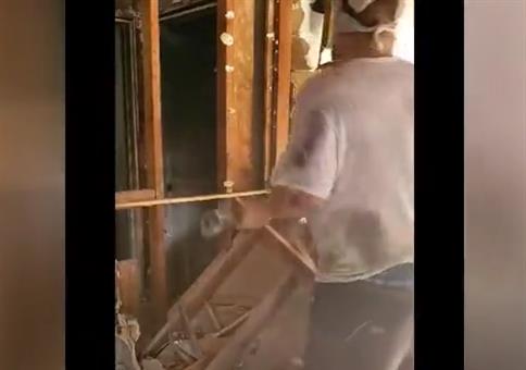 Profi bei Abrissarbeiten