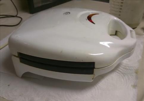 Das furzende Waffeleisen