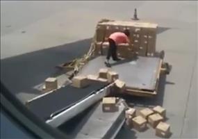 Sehr motivierter Luftpost Mitarbeiter