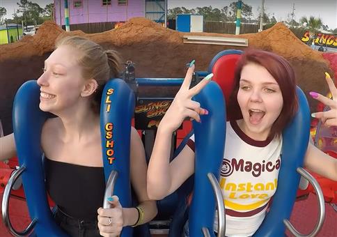 Zwei Typen von Mensch beim Slingshot