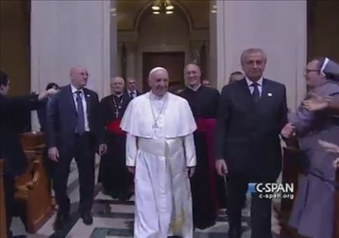 Here comes the Pope!