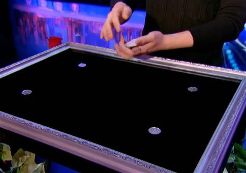 Der Typ hier kann wirklich zaubern!