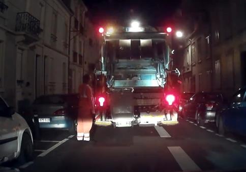 Die Müllabfuhr entsorgt jetzt alles