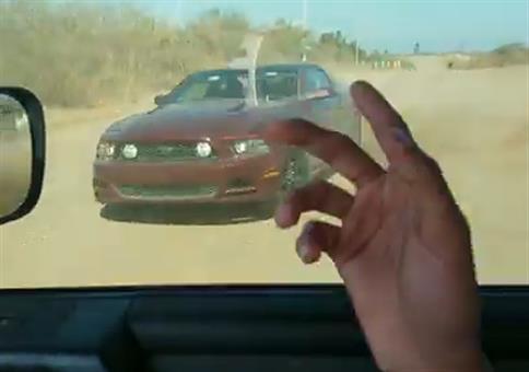 Burnout auf der Schotterpiste