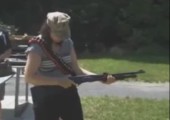 Wenn Frauen Pumpguns abfeuern