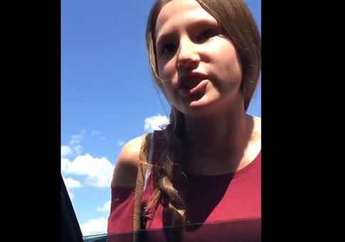 Seine Tochter soll mal schnell Blinkerflüssigkeit kaufen gehen