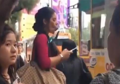 Kurzes Nackentraining zwischendurch