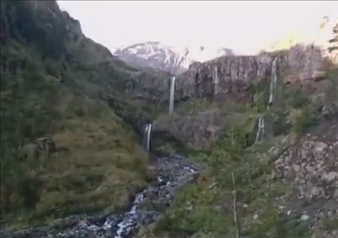 Ungewollt einen Vulkanausbruch gefilmt