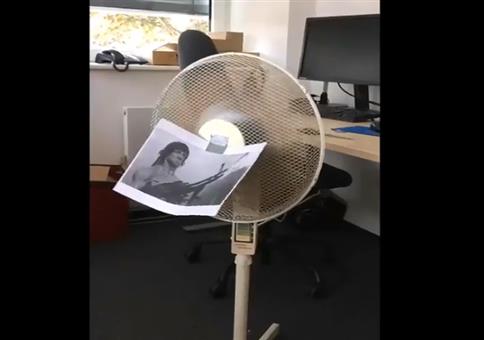 Rambo beschützt euch vor der Hitze