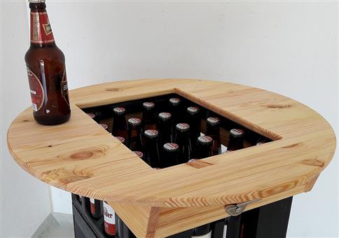 Bierkasten Stehtisch