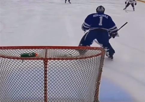 Eishockey Torhüter mit flotten Sprüchen