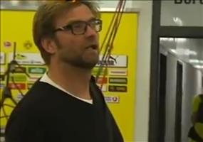 Klopps Reaktion auf Fußballspielergebnis