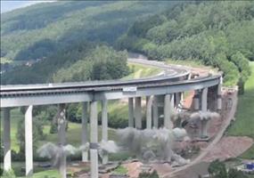 Sprengung der Sinntalbrücke