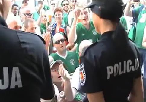 Irische Fußballfans in Polen
