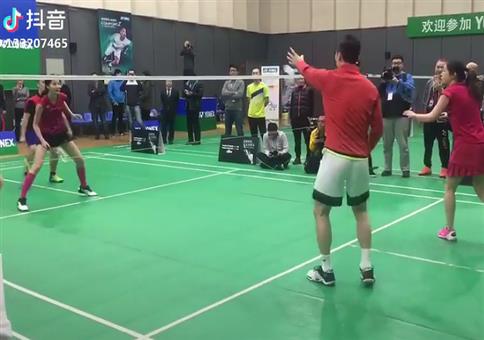 Kleiner Trick beim Badminton