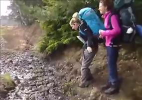 Frauen beim Trekking