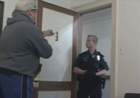 Nachbar beim Klauen im Livestream erwischt