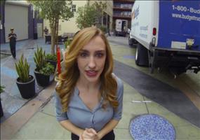 Superman mit einer GoPro Kamera ausgerüstet