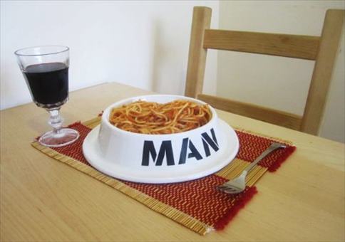 Kennt ihr jmd. mit dem Appetit oder den Manieren eines Tieres?