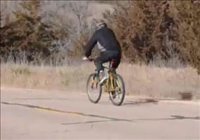 Radfahren bei starkem Wind