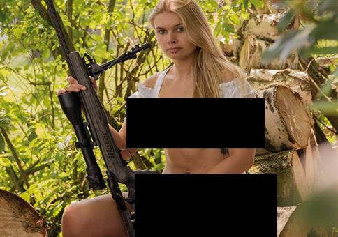 Erotischer Waffenkalender 2019 