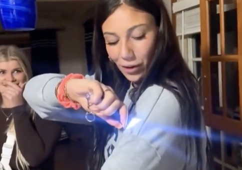 Elektroschock auf der Küchentheke