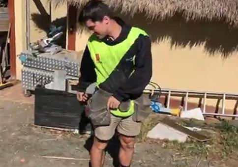 Hey, wirf mir mal meinen Hammer rüber!