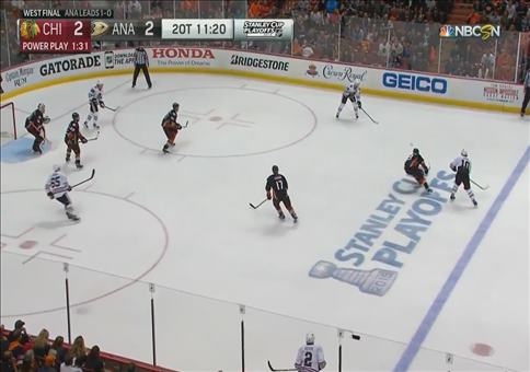 Kopfballtor beim Eishockey